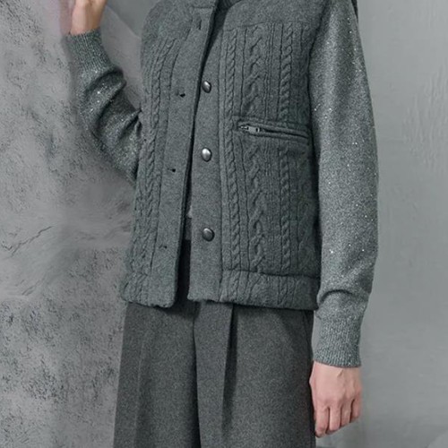 25FW 울 케이블 니트 패딩 베스트 점퍼