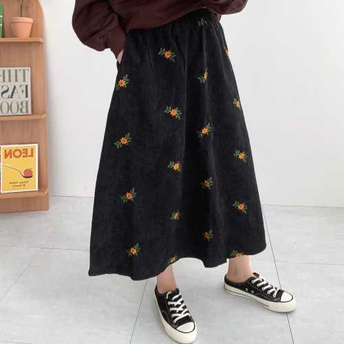 플라워 자수 골덴롱스커트 코듀로이롱스커트