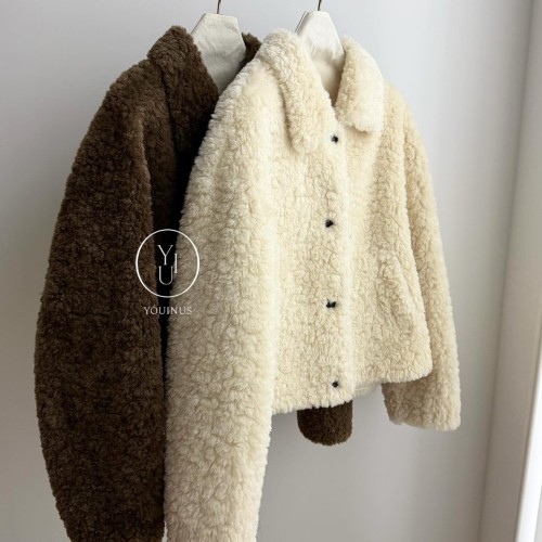 베네프 여성 겨울 루즈핏 오버핏 카라 퍼 무스탕 크롭 자켓